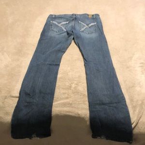 Guess jeans!!
